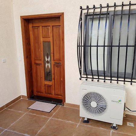 Charming Apartment-Wifi-Sleeps 5 Marsaskala Exteriör bild
